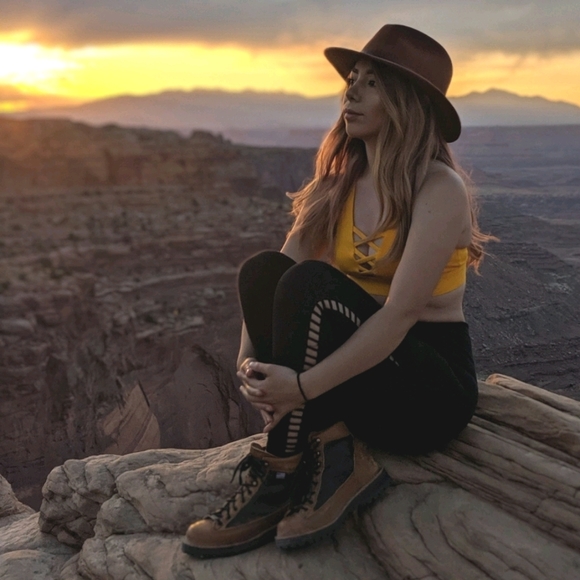 Pink sports bra size S - Picture 1 of 5